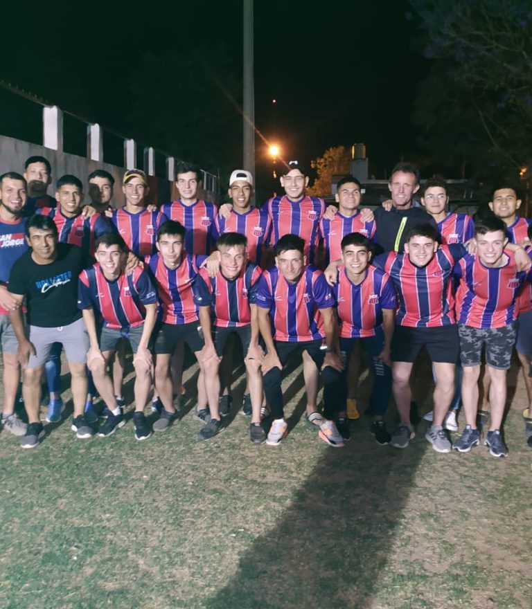 Fútbol San Jorge: Reconocieron a categoría Juvenil