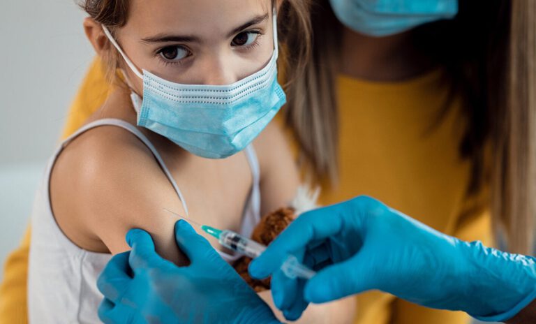 Vacunación anti-covid: 1º dosis de Sinopharm para niños de 3 a 11 años