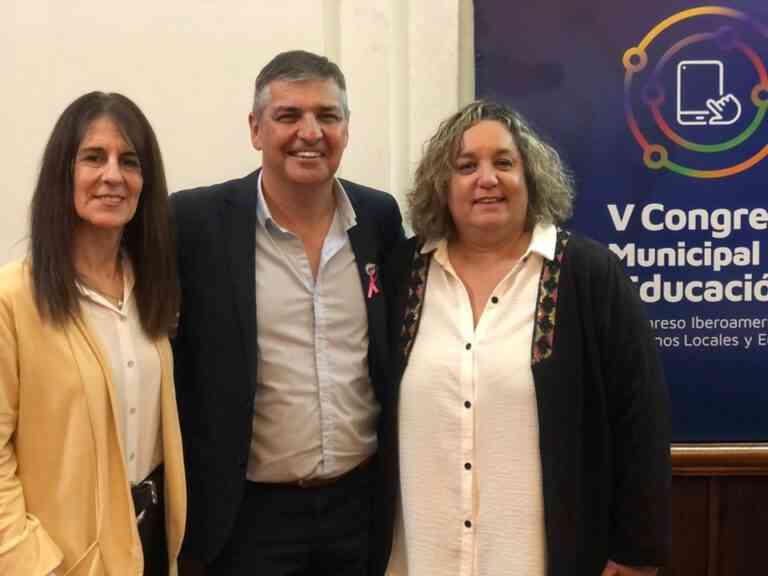 Bría disertó en el V Congreso Municipal de Educación y II Congreso Iberoamericano