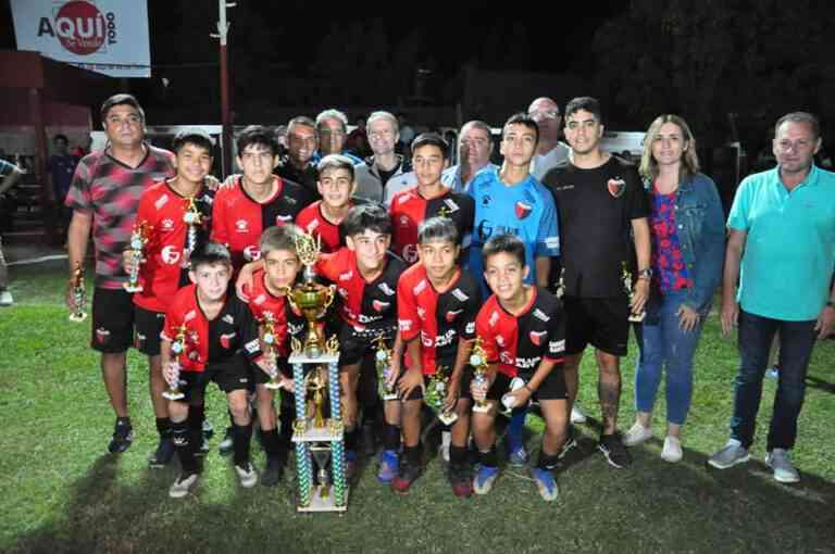 Por primera vez Colón de Santa Fe se coronó en el Campeonato de Baby Fútbol de San Francisco