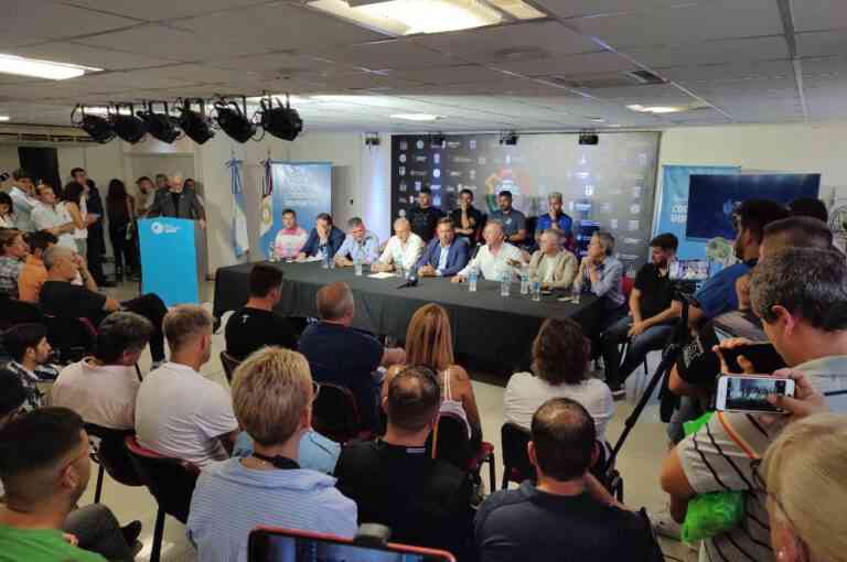 Fútbol: Presentaron Copa de Clásicos de Córdoba