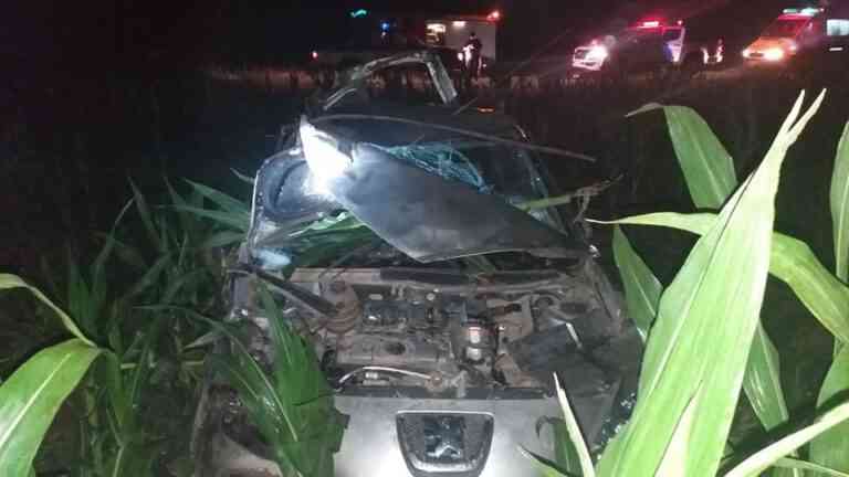 Chipión: Tumbó un automóvil. Se registraron sólo daños materiales