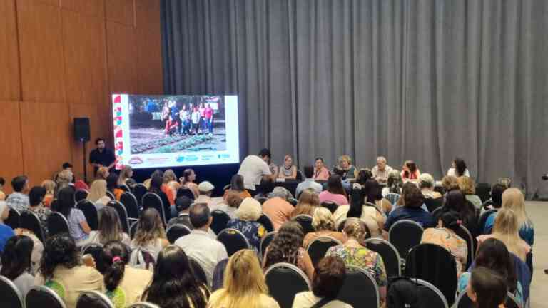 Mujeres Rurales protagonistas en el Encuentro Suprarregioanal en Centro de Convenciones