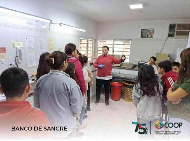 Cooperativas Escolares del IPEMyT 262 e Instituto M. Belgrano iniciaron Campaña por la Donación de Sangre