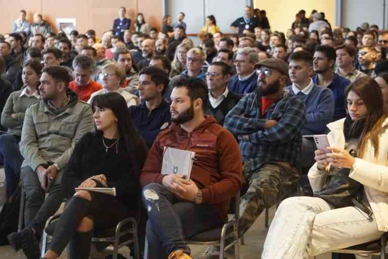 «Córdoba Aumentá tus Ventas- Mercado Libre Tour» convocó a 700 empresarios y Pymes