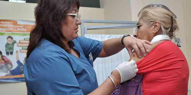 Ministerio de Salud: Continúa con adultos la inmunización Antigripal