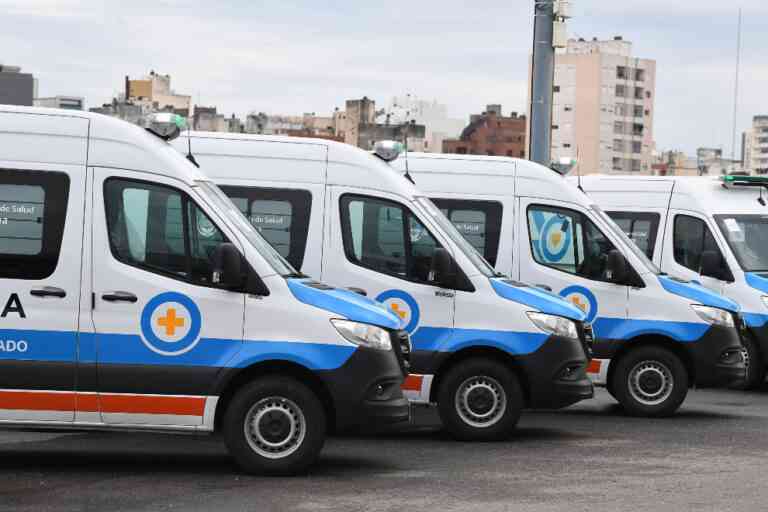 Centros de Salud de Municipios del Interior recibieron Ambulancias