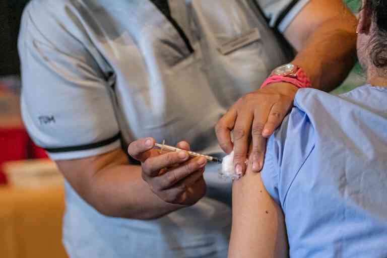 Enfermedades Respiratorias: Salud recomienda tener al día vacunas del calendario nacional