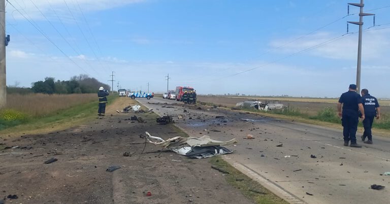 Ruta 1- Freyre: Una persona fallecida en un accidente entre camión y automóvil