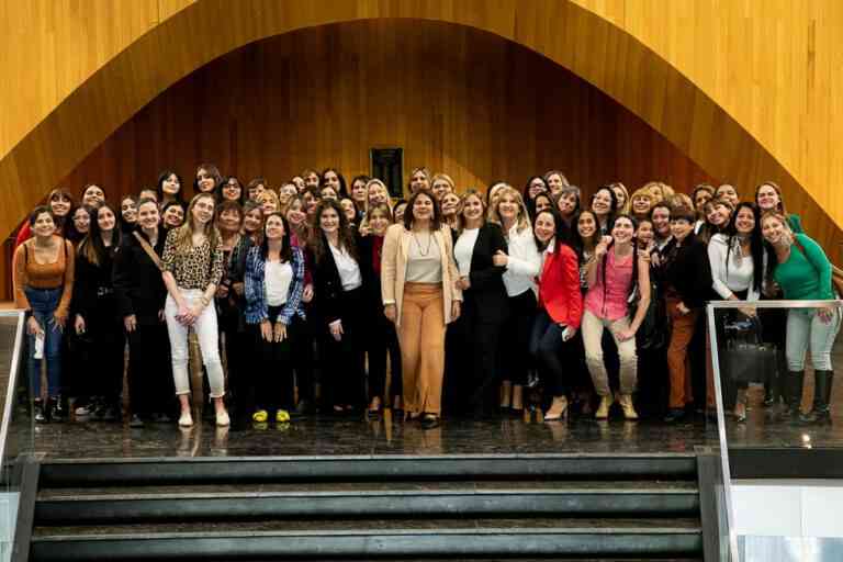 Programa Provincial Lideresas: Promueve y fortalece participación de Mujeres