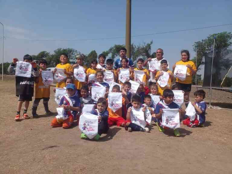 Escuelita de Fútbol Infantil «Los Ranitas» participó en encuentro Interprovincial