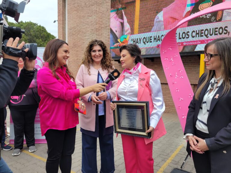 Reconocieron a Periodista Cordobesa como Embajadora del Programa «Córdoba Rosa»