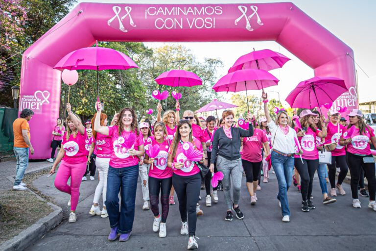 Cerca de 5200 mujeres accedieron a una Mamografía en el «Córdoba Rosa»