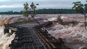 LLuvias en la cuenca superior de Brasil, provocarán aumentos de caudal en el Paraná