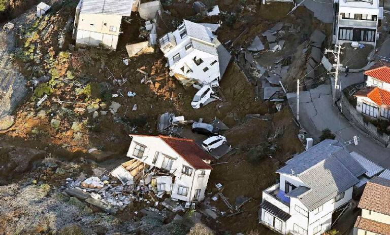 Asciende el número de las víctimas por violento sismo en Japón